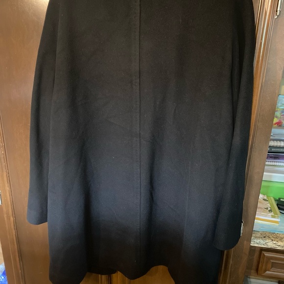 Fleurette Coat 100% Wool coat- Like new!Size 18 - Picture 9 of 13